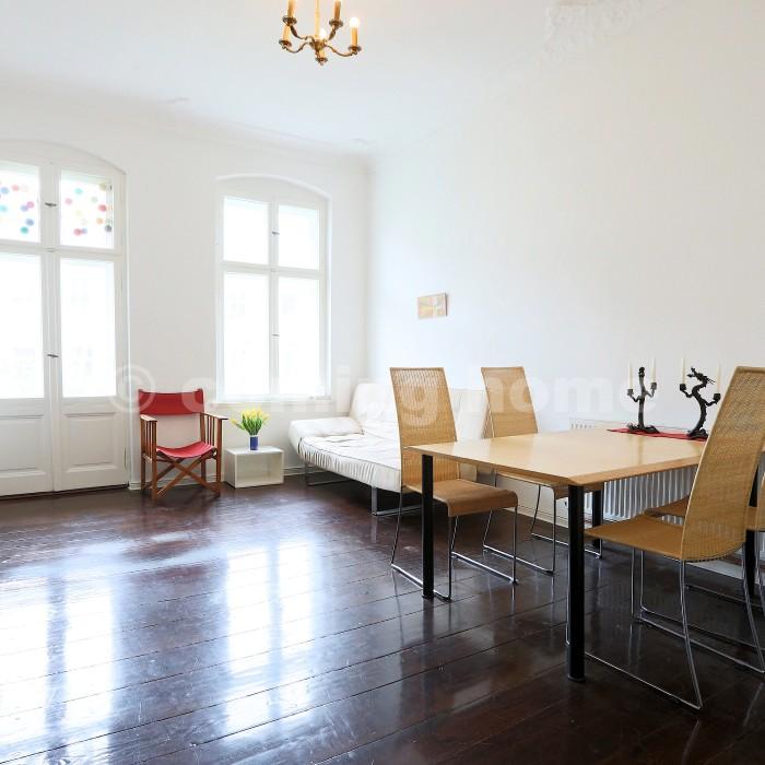 Berlin Living - Photo 1