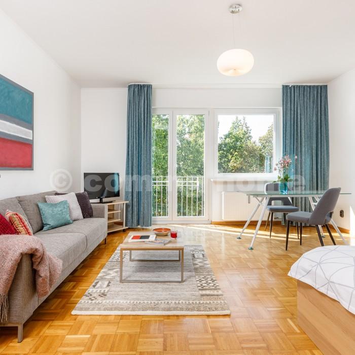 Your perfect sunny home - Photo 2