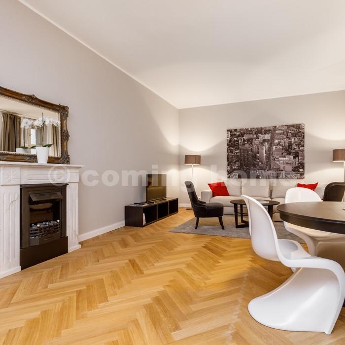 Great Style - Photo 1