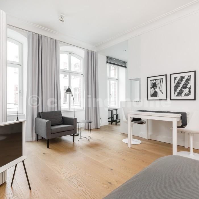 Shades of Grey Nähe Hackescher Markt - Foto 1