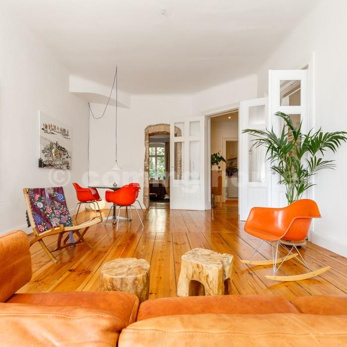 Contemporary Style Apartment - Photo 1