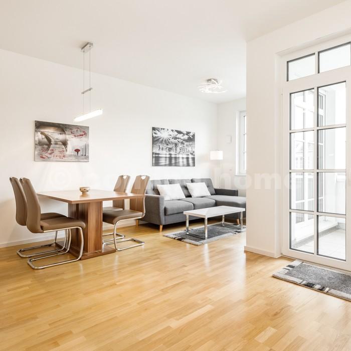 Mit schöner Terrasse & Tiefgarage - Photo 1