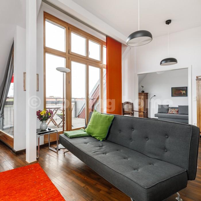 Penthouse Living - Photo 2