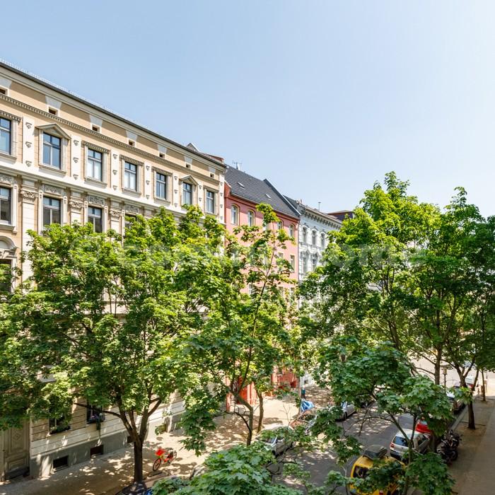 Viel Platz zum Wohnen & Arbeiten - Foto 1