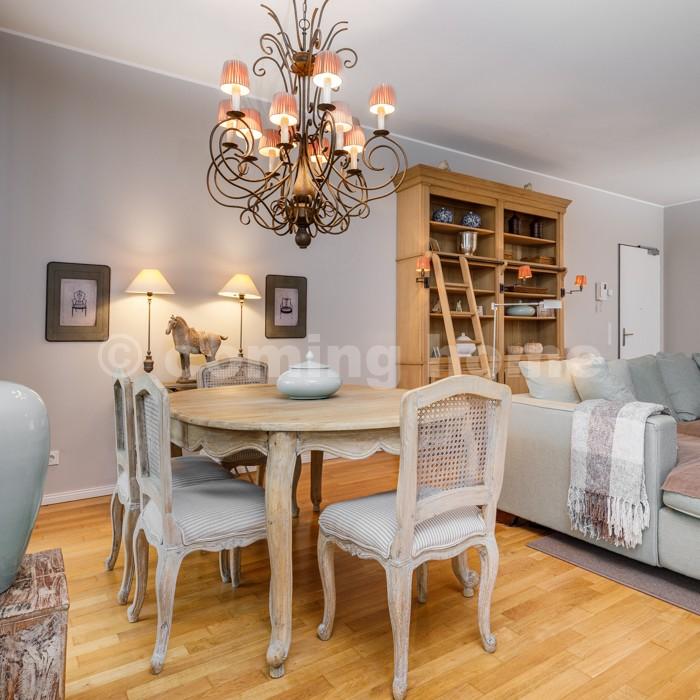 French Inspired: mit Kamin & Tiefgarage - Photo 4