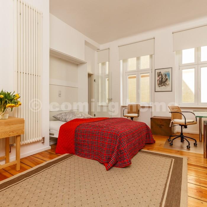 Single Living - Photo 4