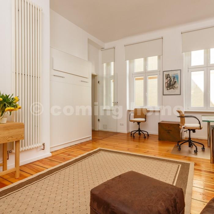 Single Living - Photo 1