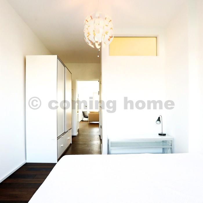 Modern Style - Photo 3