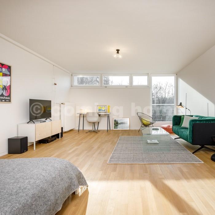 Global Chic - Photo 1